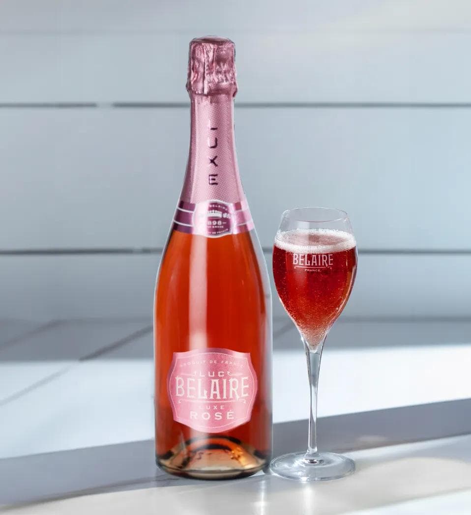 Luc Belaire, 6