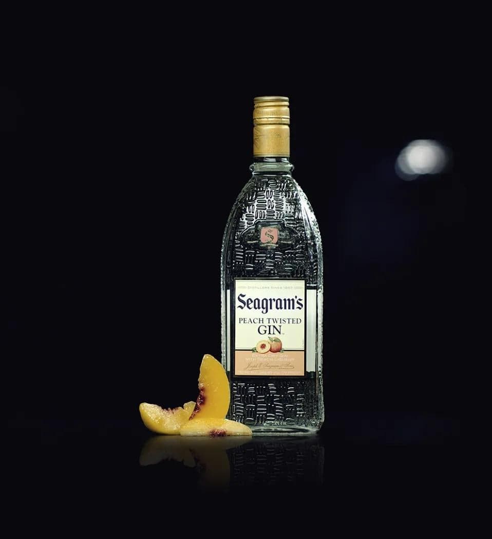 Seagram's Gin, 3