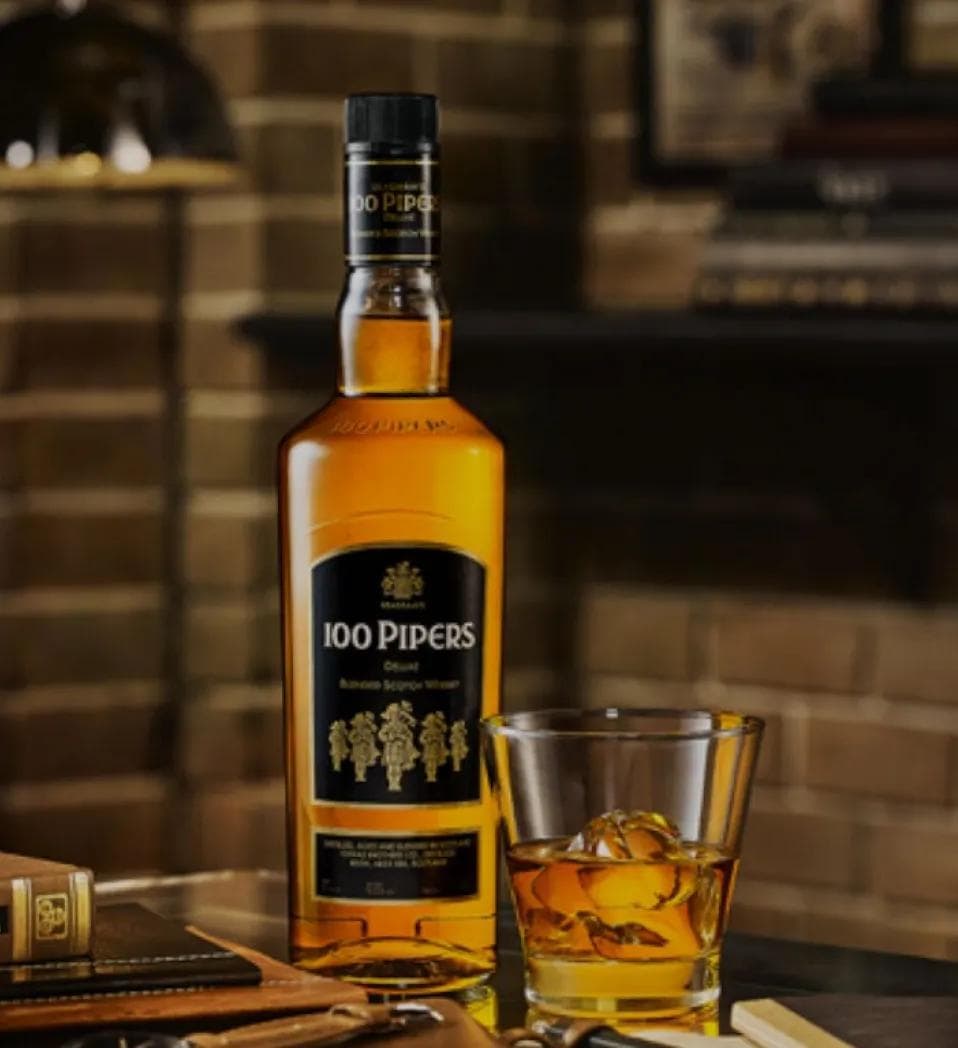 100 Pipers, 2