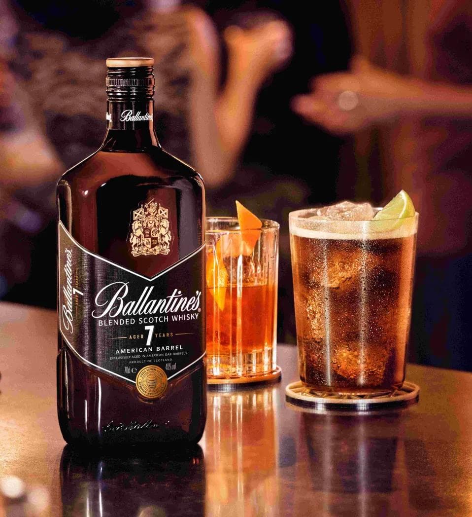 Ballantine's, 3
