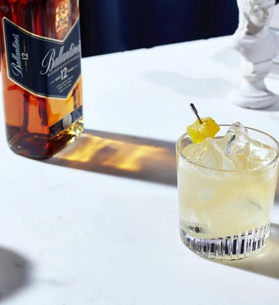 Ballantine's, 4