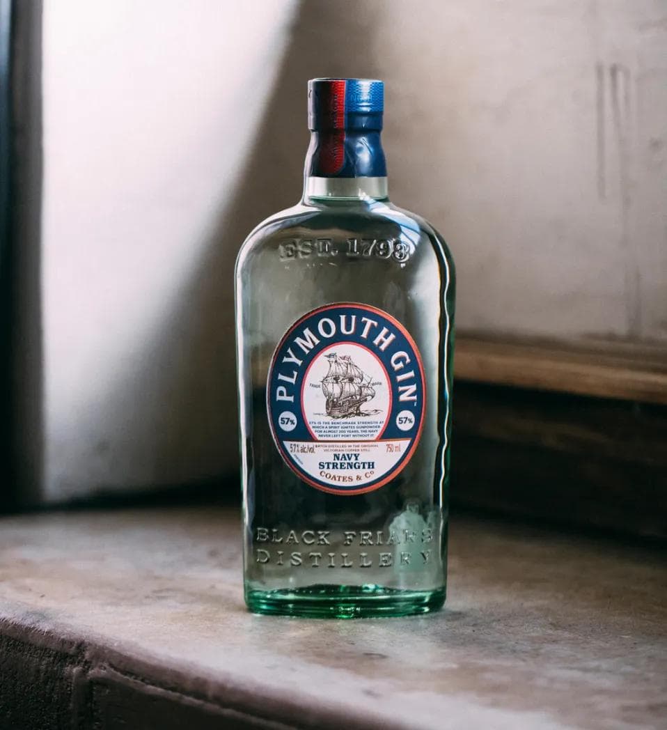 Plymouth Gin, 2